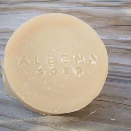 Alegna Soap® shaving soap with bentonite clay